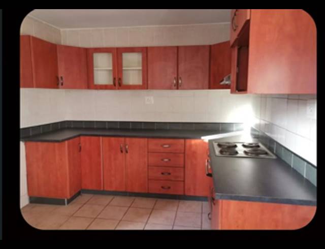 3 BEDROOM PROPERTY TO RENT IN BAYVIEW